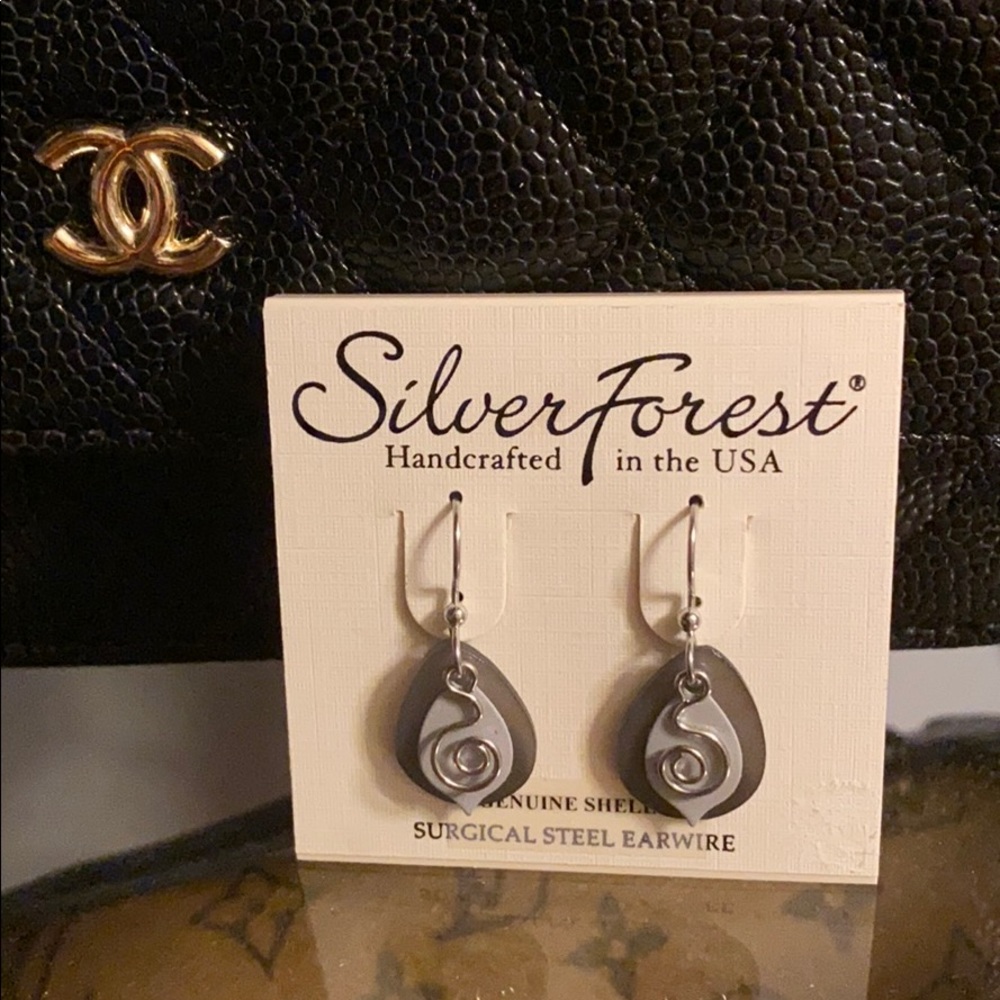 Brand new earrings never worn.